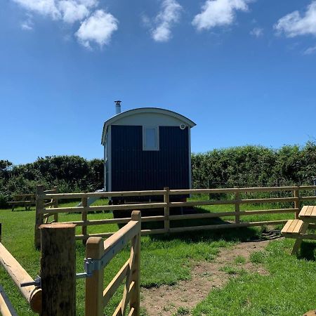 Ewe With A View Sea View Shepherds Huts Breage Exterior photo